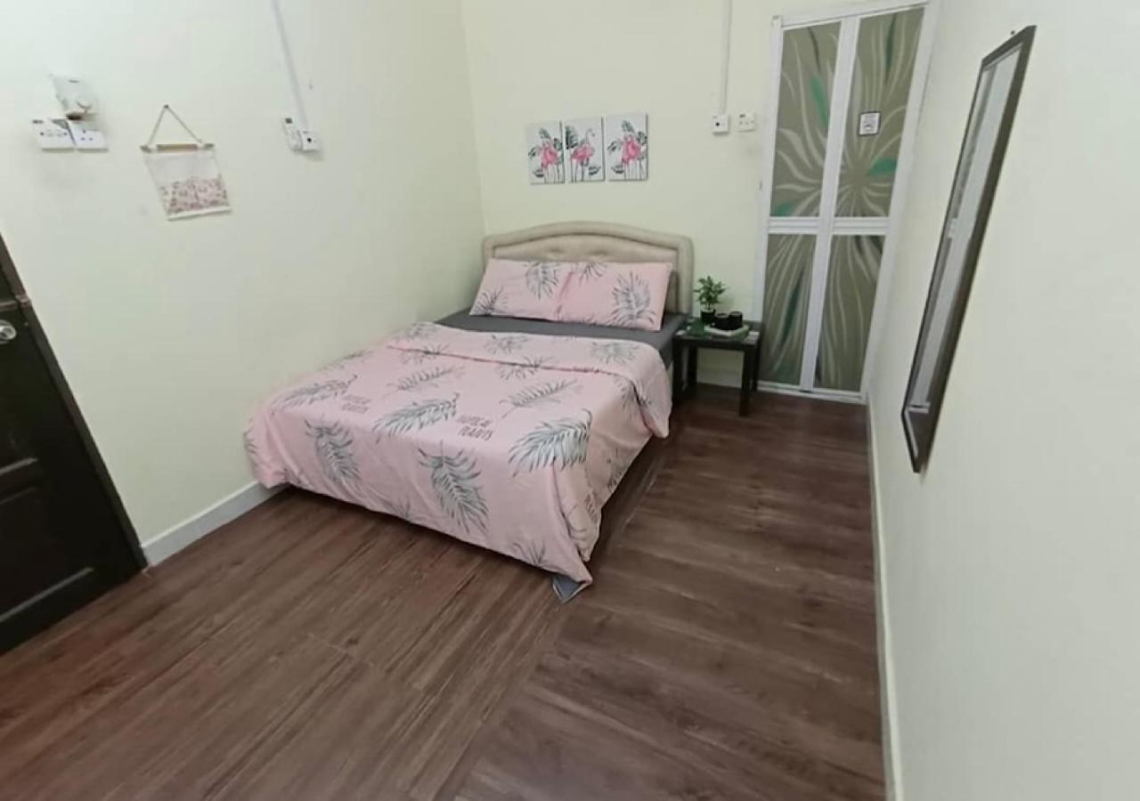 Roomstay Kuala Nerus Gated Parking - 6M To Beach & 15M To Drawbridge Kuala Terengganu Exterior foto